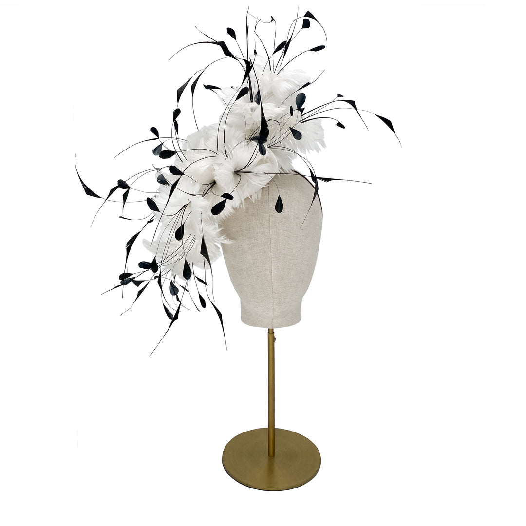 Feather flower pillbox