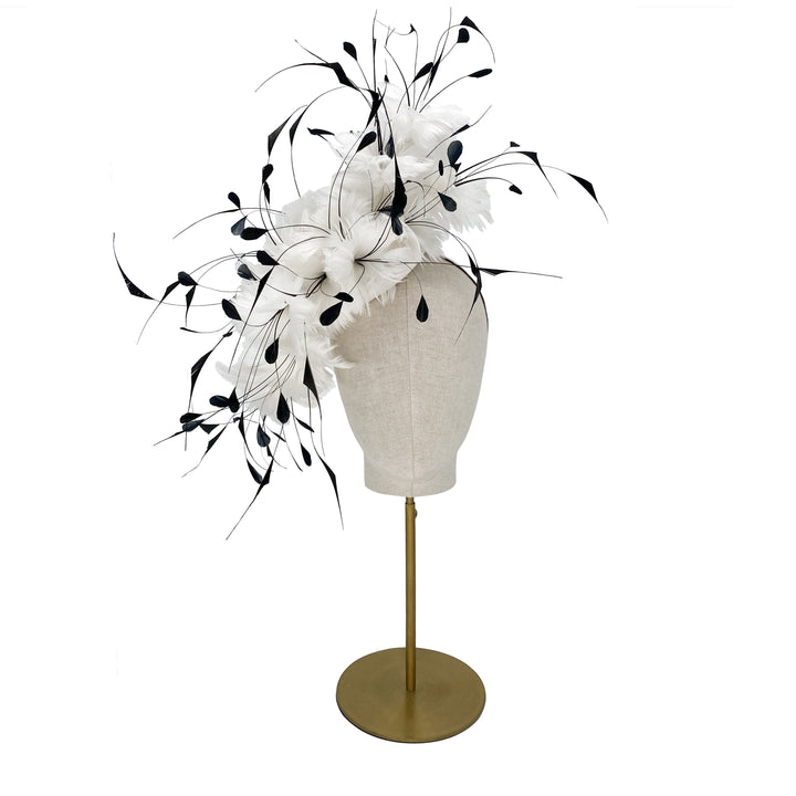 Feather flower pillbox