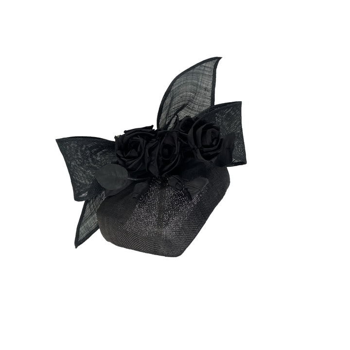 Black heart pillbox with roses and bow