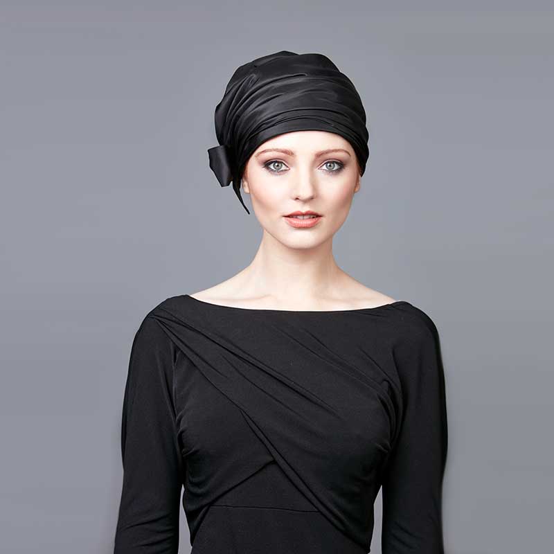Black taffeta turban with bow