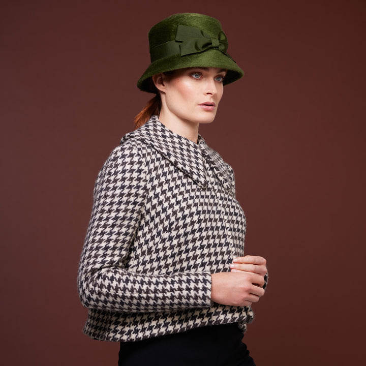 Green melusine bucket hat with bow