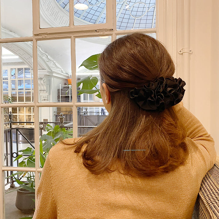 Black ruched grosgrain hair clip