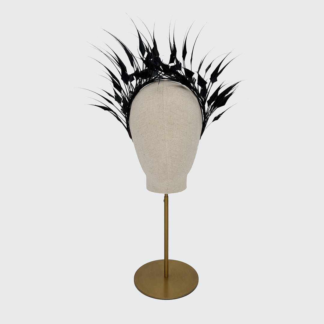 Black diamond-cut feather crown