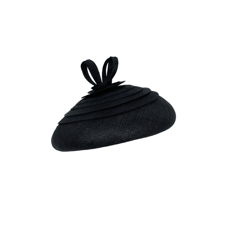 Black grazia straw beret with twist