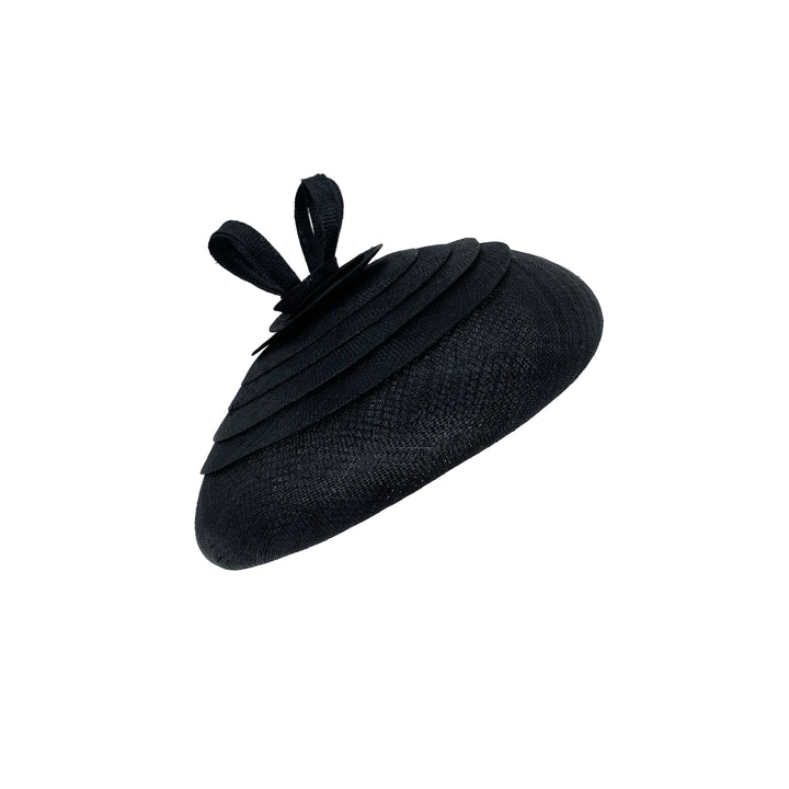 Black grazia straw beret with twist