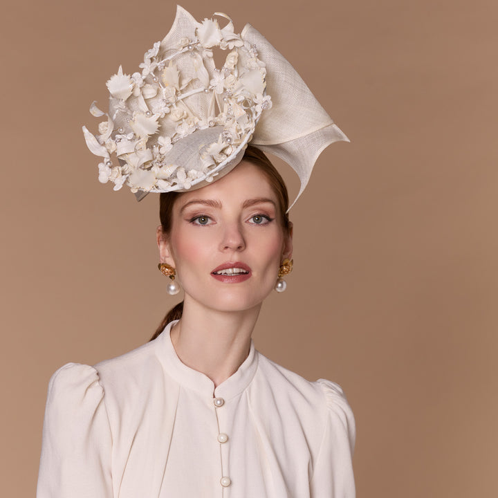 Ivory delicate flower cage disc with bow